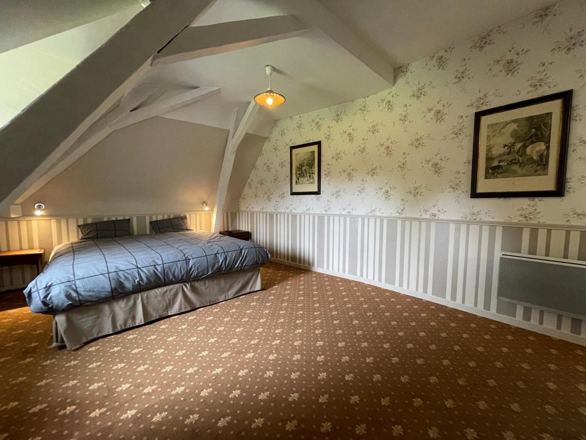 Chateau De La Coutanciere 3*