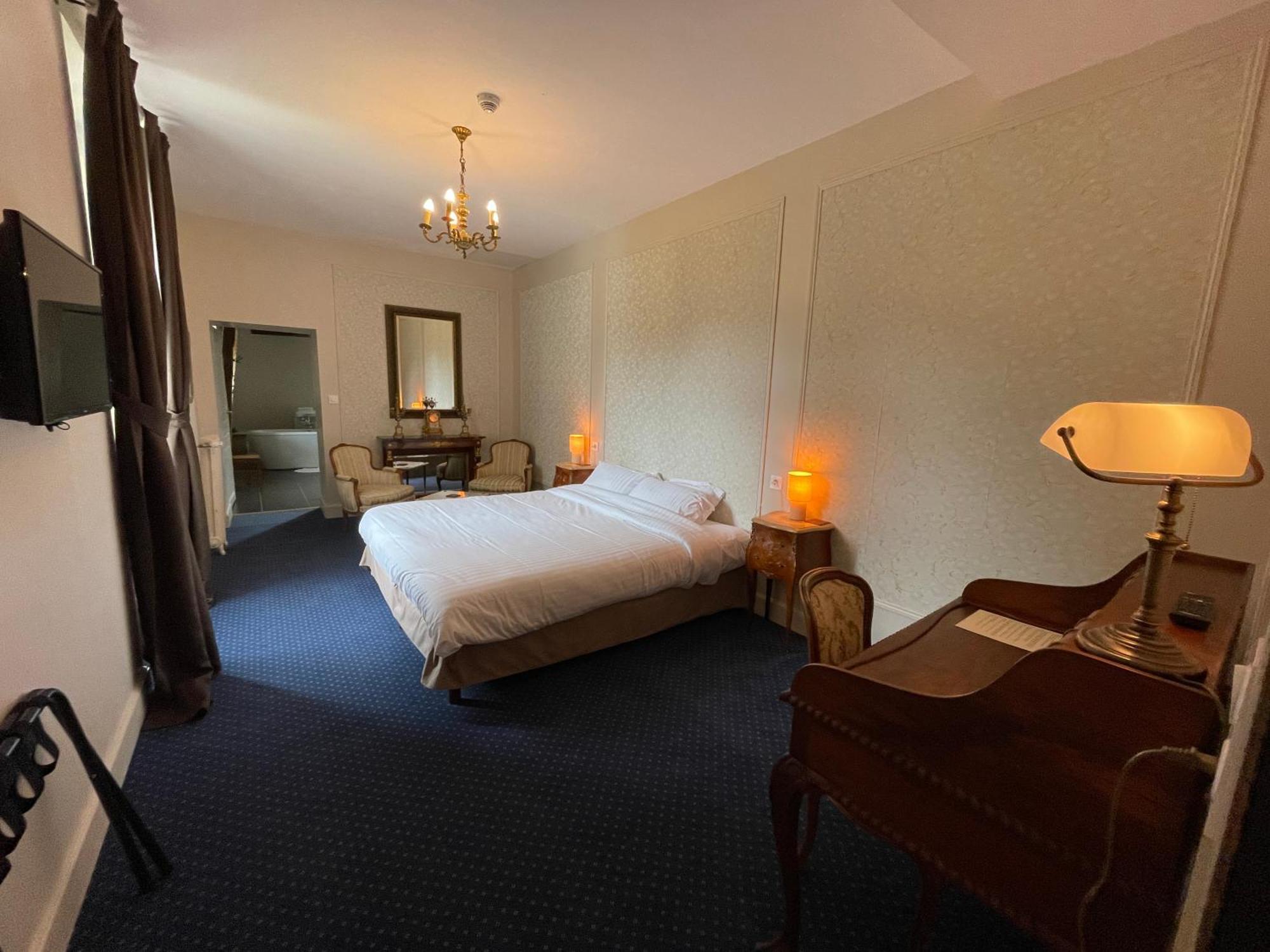 Chateau De La Coutanciere Hotel