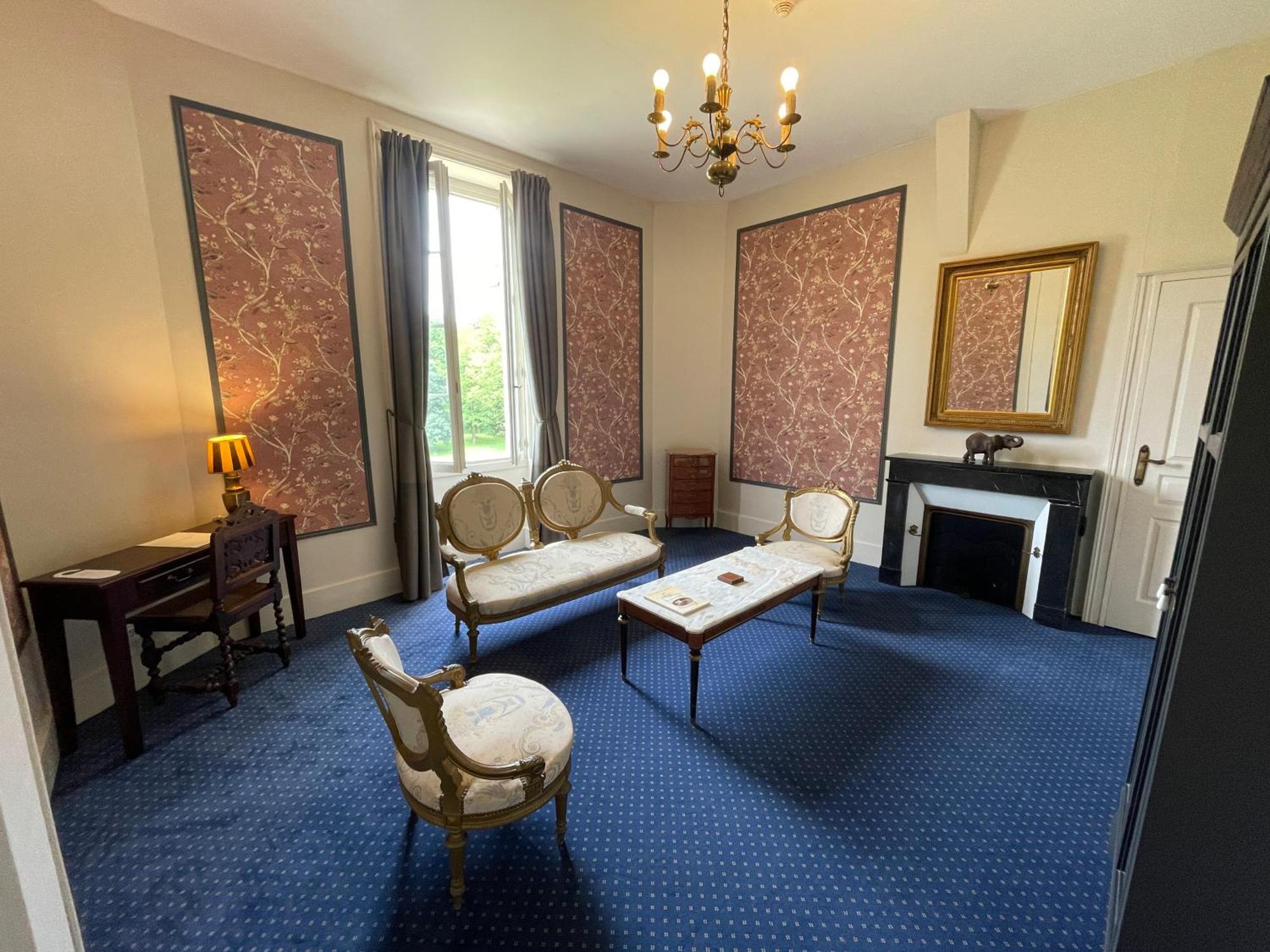 Chateau De La Coutanciere 3*