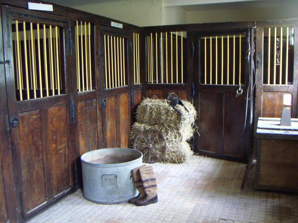 Chateau De La Coutanciere 3*